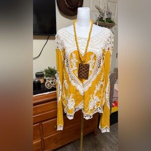 Cupshe Mustard Top with Cream Lace Overlay